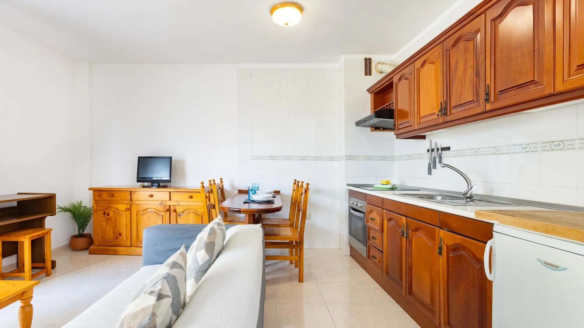 Esperanza Playa Surf House Apartment El Medano