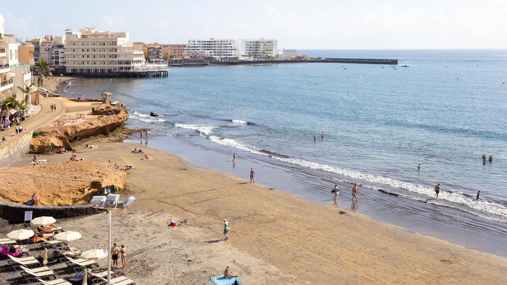 Esperanza Playa Surf House Apartment El Medano  Spain